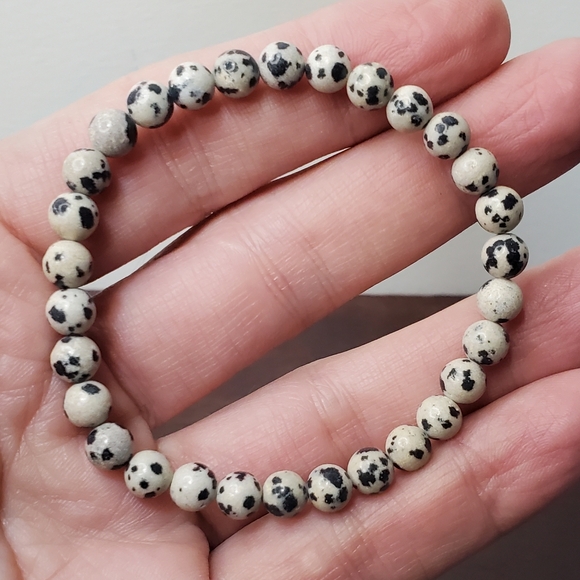 Dalmatian Jasper Crystal Bracelet - Picture 3 of 6